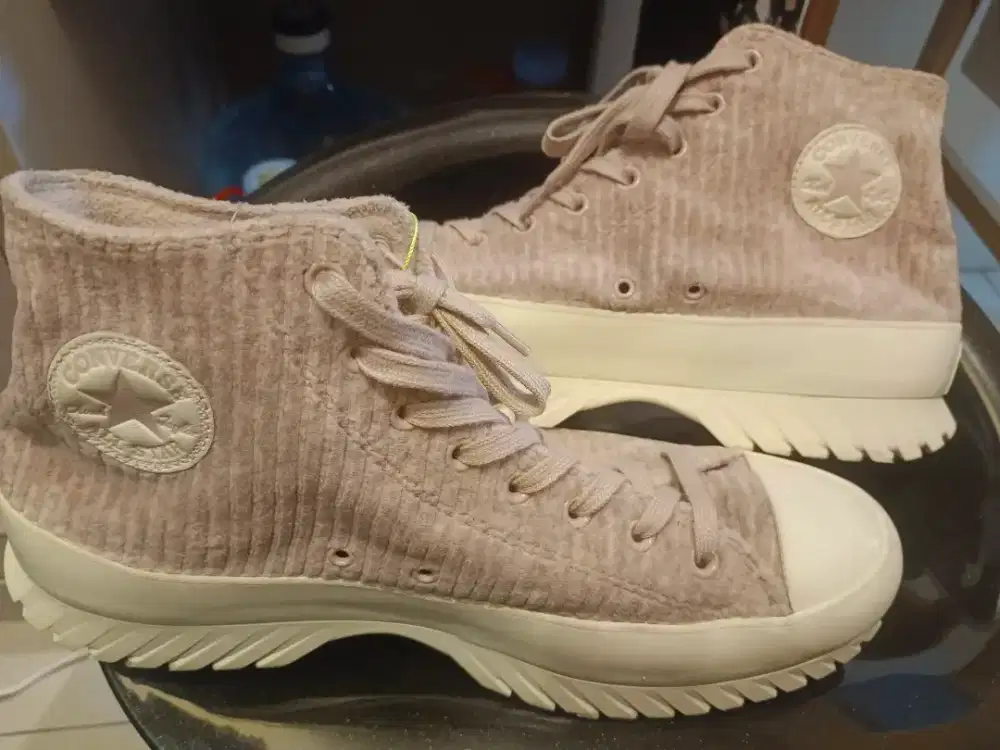 Sepatu Converse Chuck Taylor sz 48