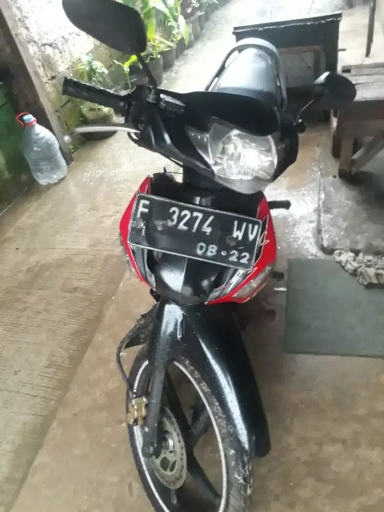 Dijual honda supra x 125  mesin adem