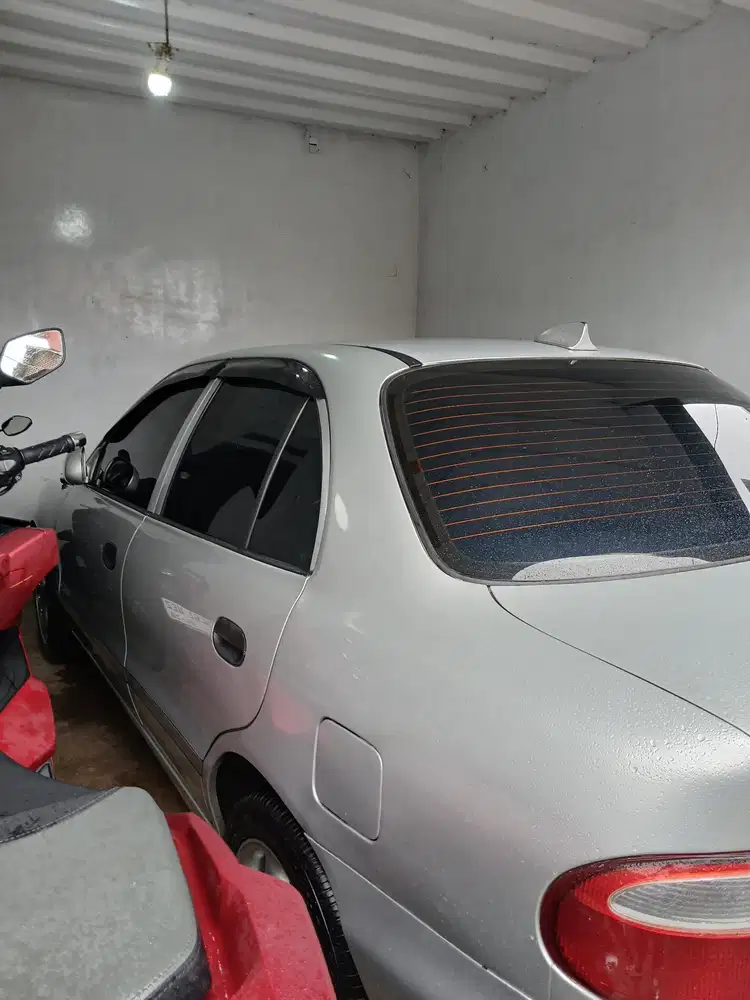 Hyundai Accent 2000 Bensin