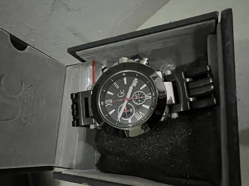 Jam pria merk GC