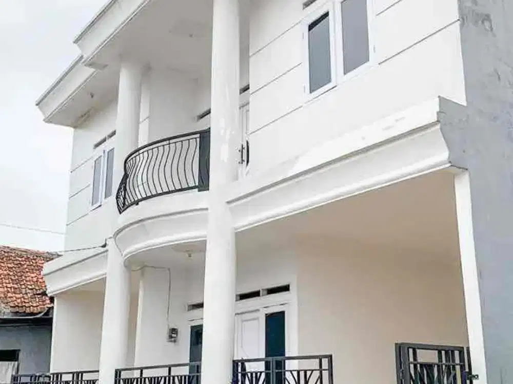 Di Jual Murah Rumah 2 Lantai Super Strategis Tapos Cimanggis – Bangunan Besar, Akses Tol Cepat