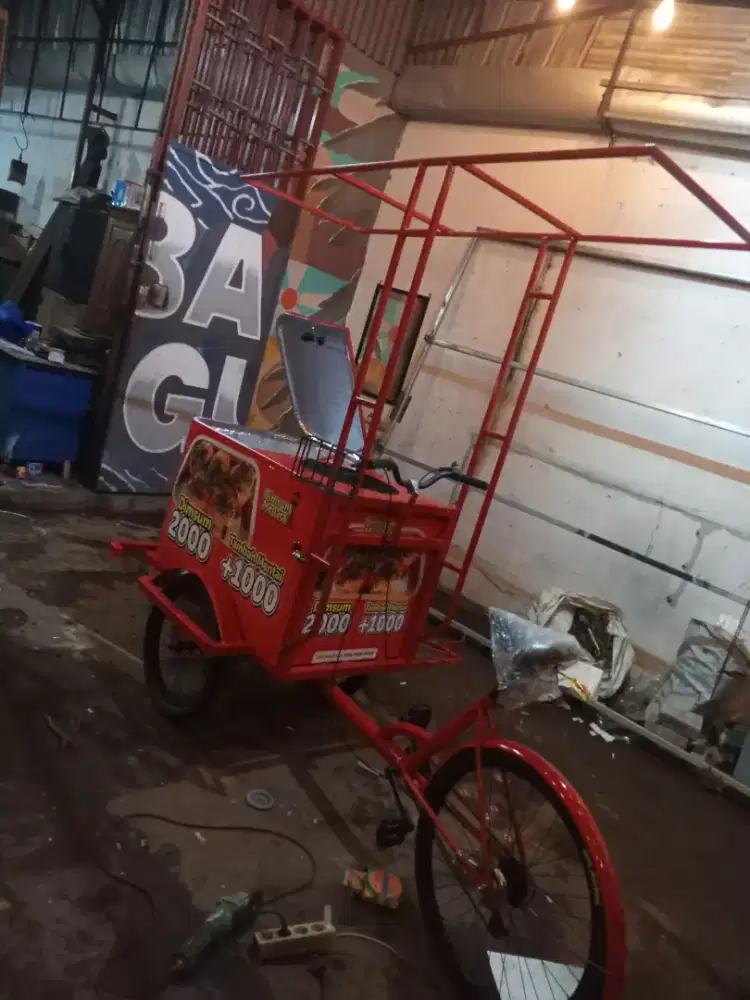 Gerobak sepeda gowes dhimsum