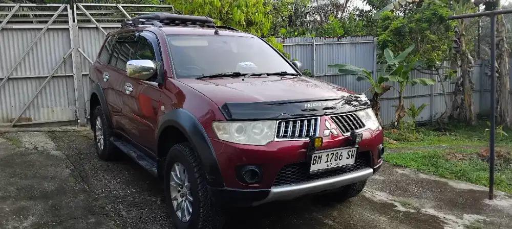 Pajero exceed AT. Th. 2009 .SS Lengkap, pajak on,