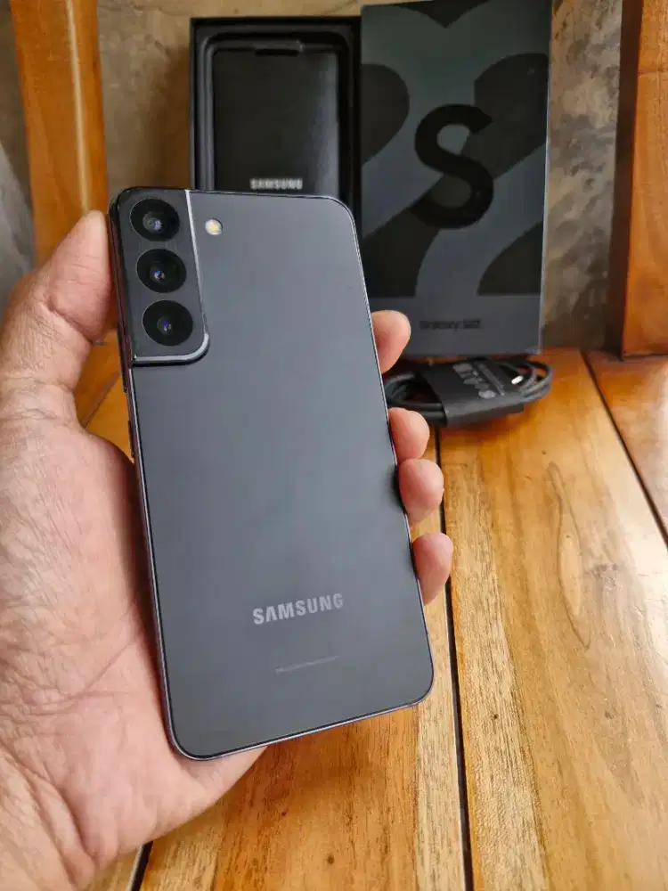 Samsung s22 8/128 ex resmi sein snapdragon 8 gen 1