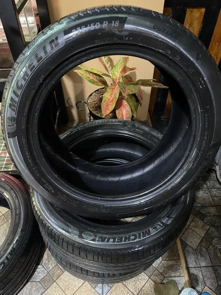 Ban michelin primacy 4 3 pcs & primacy 3 1pcs