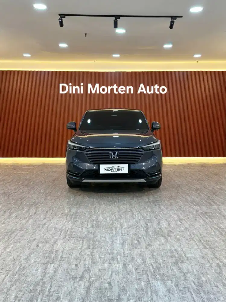 (KM 15rb) Honda Hrv SE 1.5 At 2023 mobil dijamin sperti baru