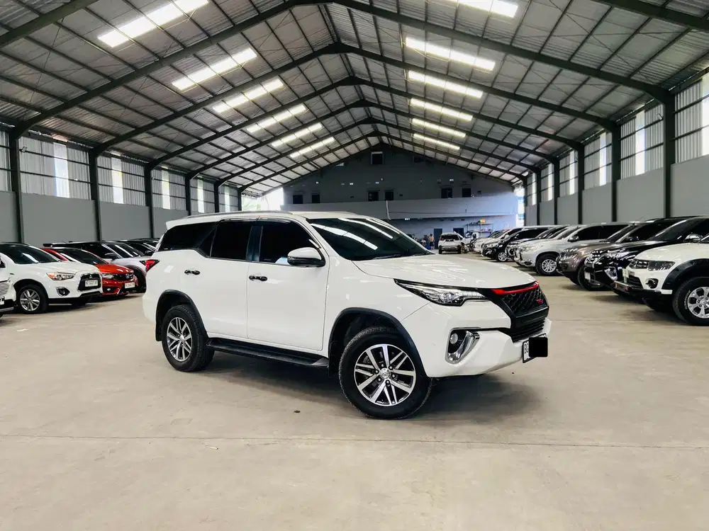 Toyota Fortuner 2.4 VRZ 2017 / 2018 AT Matic, Super terawat
