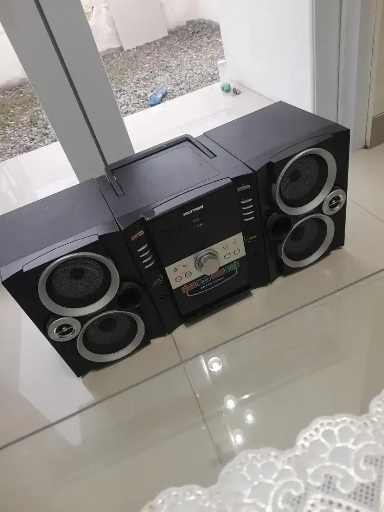 tape polytron hidup tapi tidak berfungsi