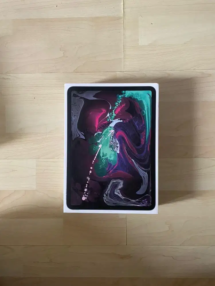Apple iPad Pro 11 inch Wifi + Cellular (box saja)