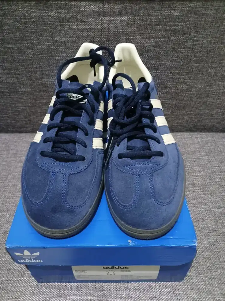 Sepatu Adidas Spezial handball original