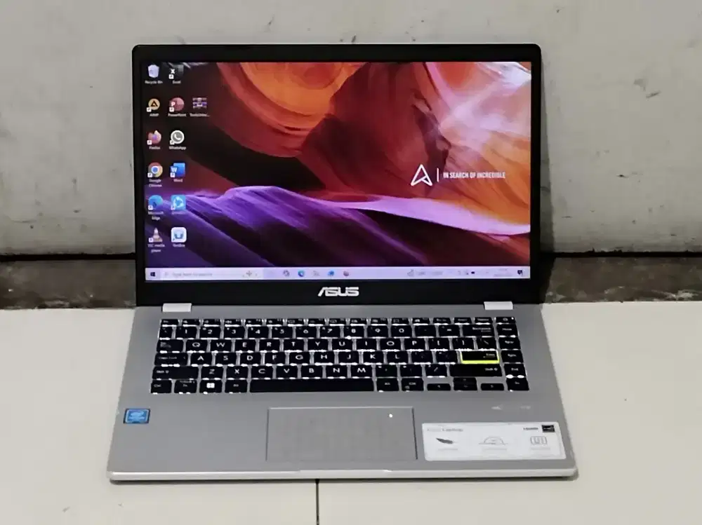 ASUS Vivobook E410MA Intel  Celeron  N4020 RAM 4 GB  Ssd 512 gb