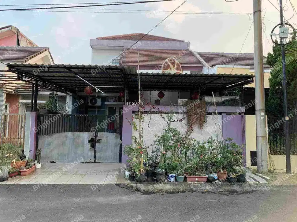 Rumah siap di huni, terawat, asri