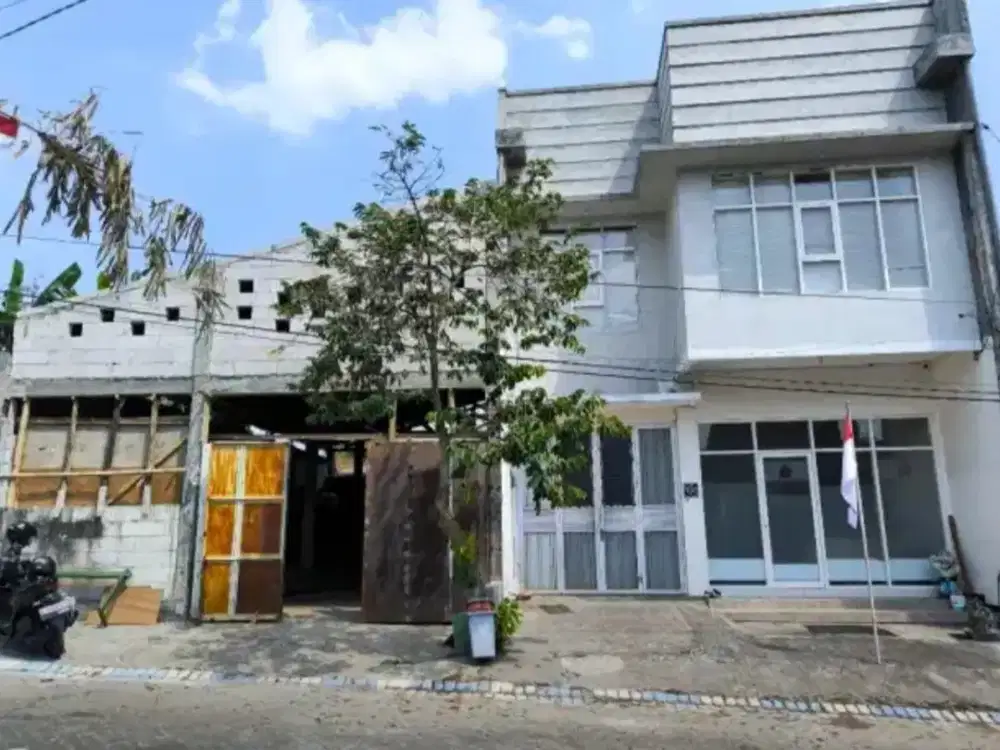 Rumah Besar Dekat Bandara Narita Malang