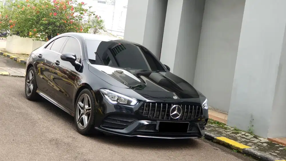 Km17rb mercedes benz mercy cla200 amg line 2022 hitam