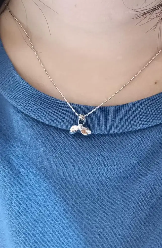 Dicari karyawan toko perhiasan