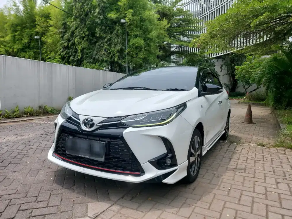 Toyota Yaris 1.5 AT Matic TRD 2021 / 2022Putih
