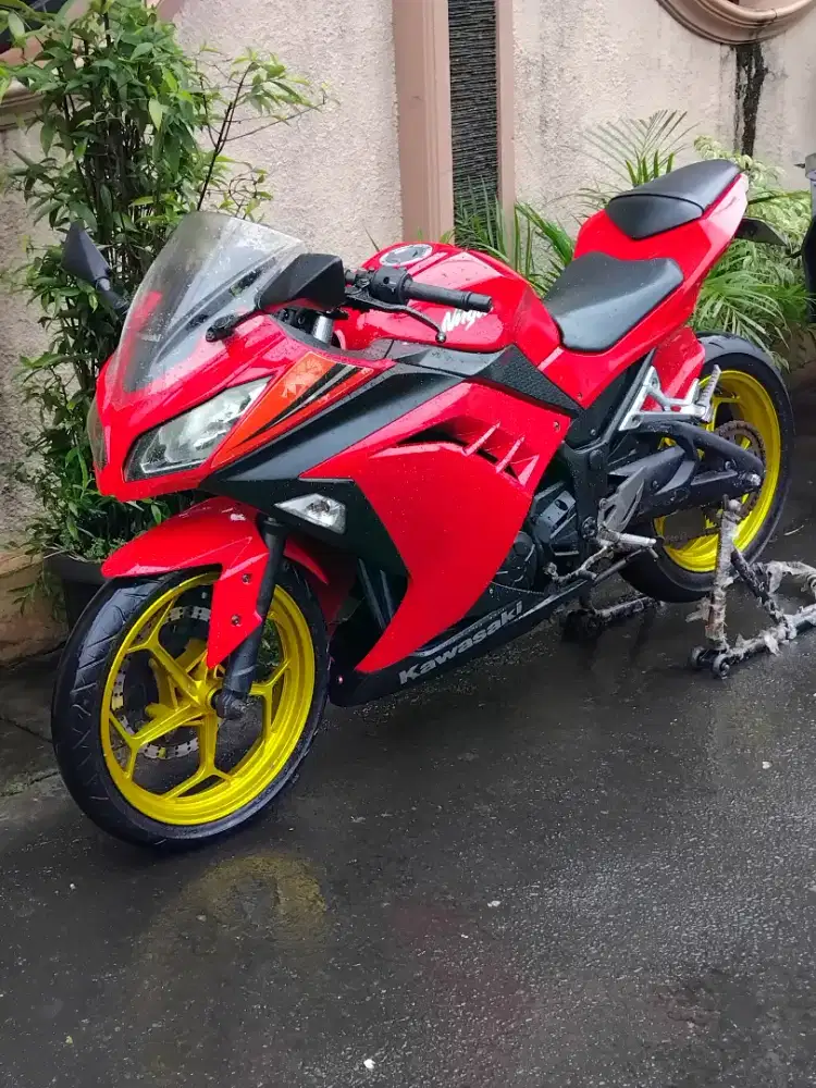 KAWASAKI NINJA 250 FI TT BT TUKAR TAMBAH BARTER