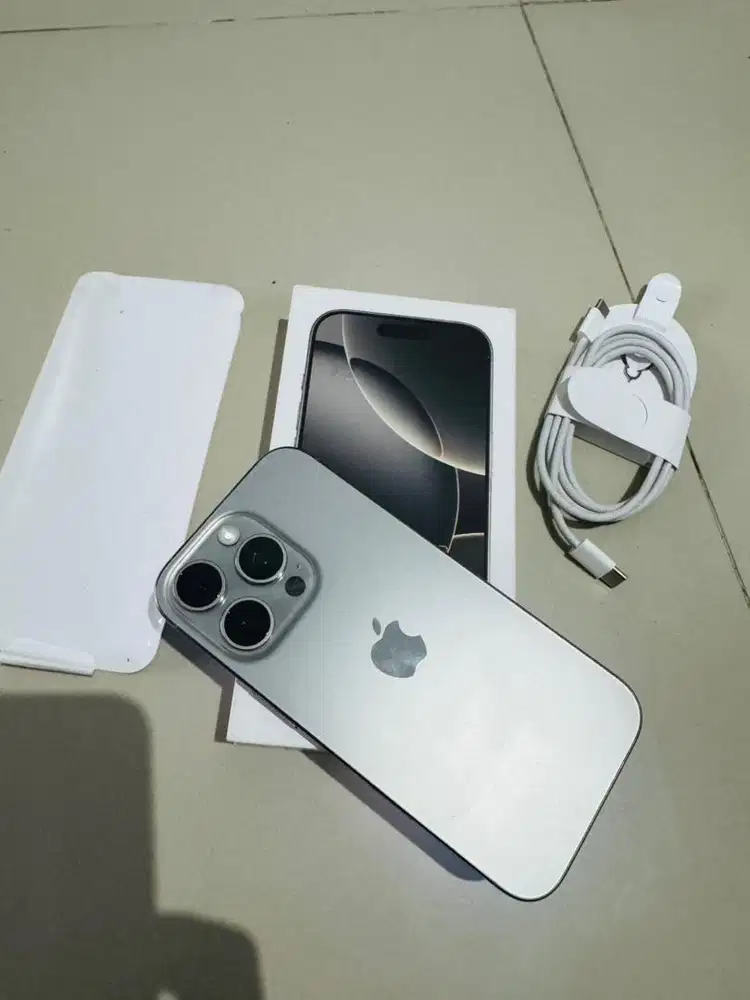 iphone 16 pro 256 bh 100% bs TT