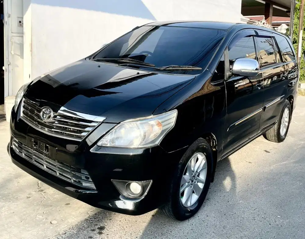 SUPER! Toyota Grand Innova 2.5 Diesel Automatic 2012 Fortuner