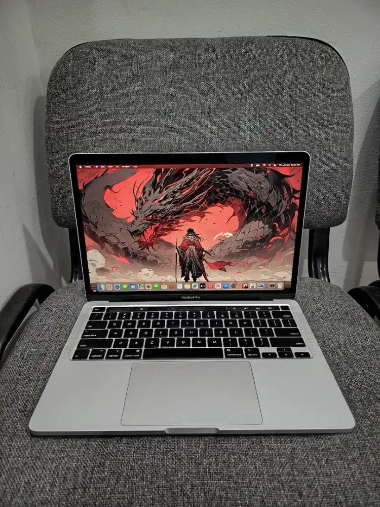 MacBook Pro 2020 i5/16/512GB