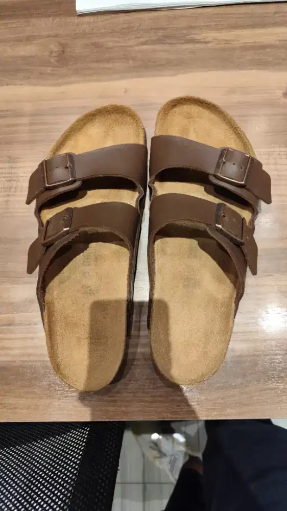 BIRKEN STOCK SIZE 43