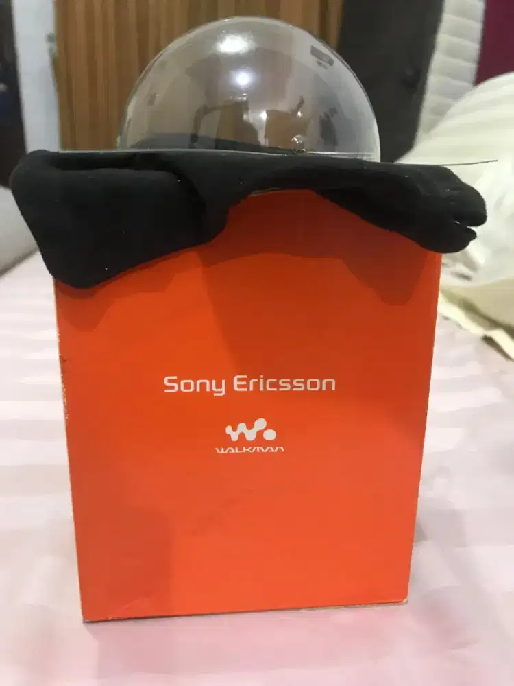 Speaket Walkman belum pernah di pakai