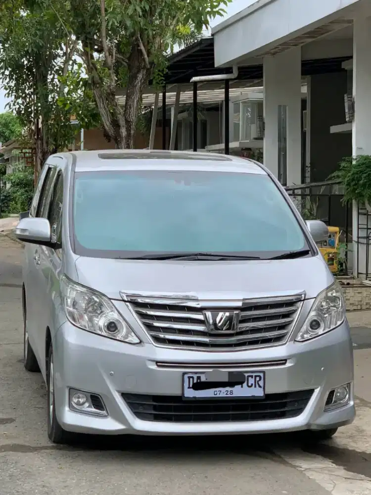 Toyota Alphard G AT