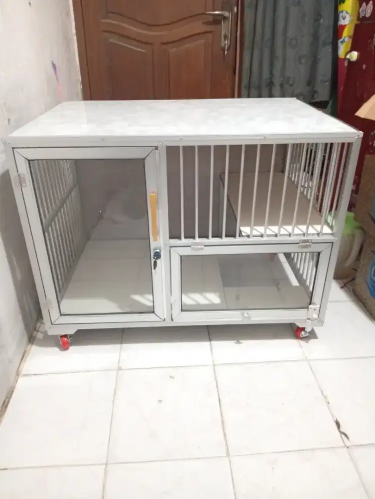 Kandang kucing alumunium