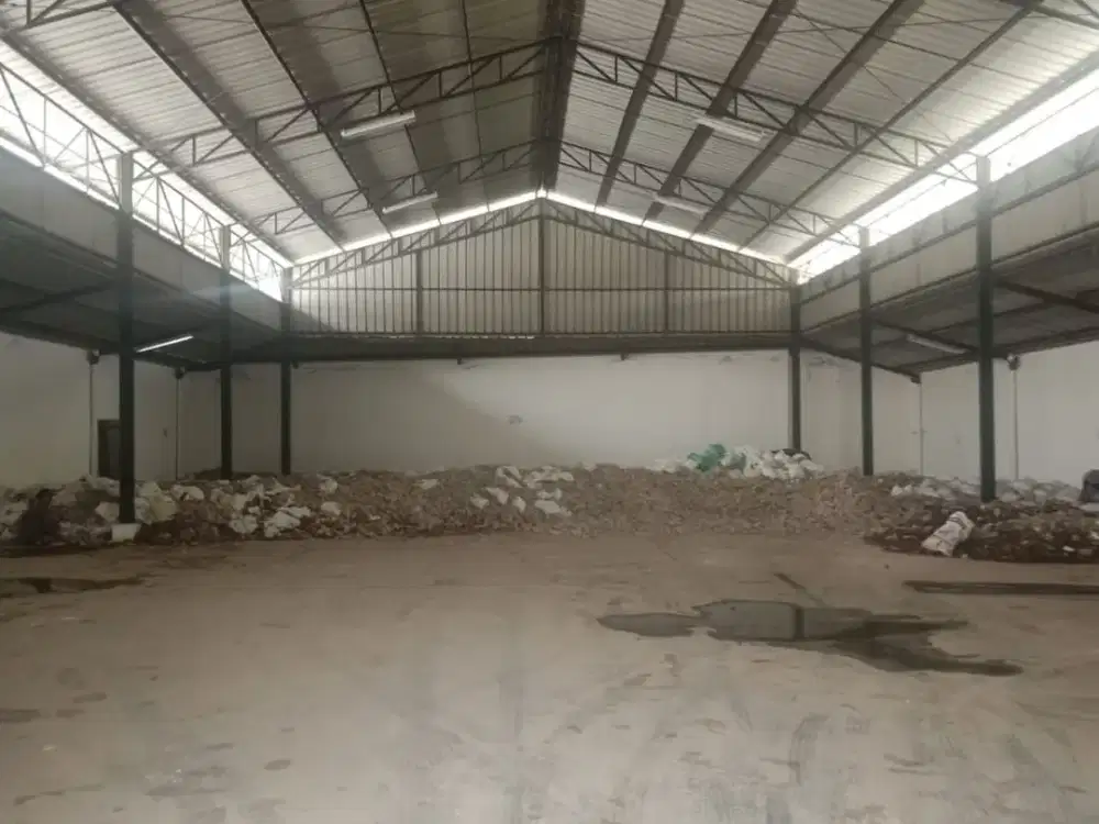 J Disewakan Gudang kav DPR SHM Hadap Jalan utama LT -/+ 1000m