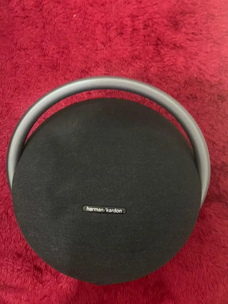 Harman kardon onyx 8