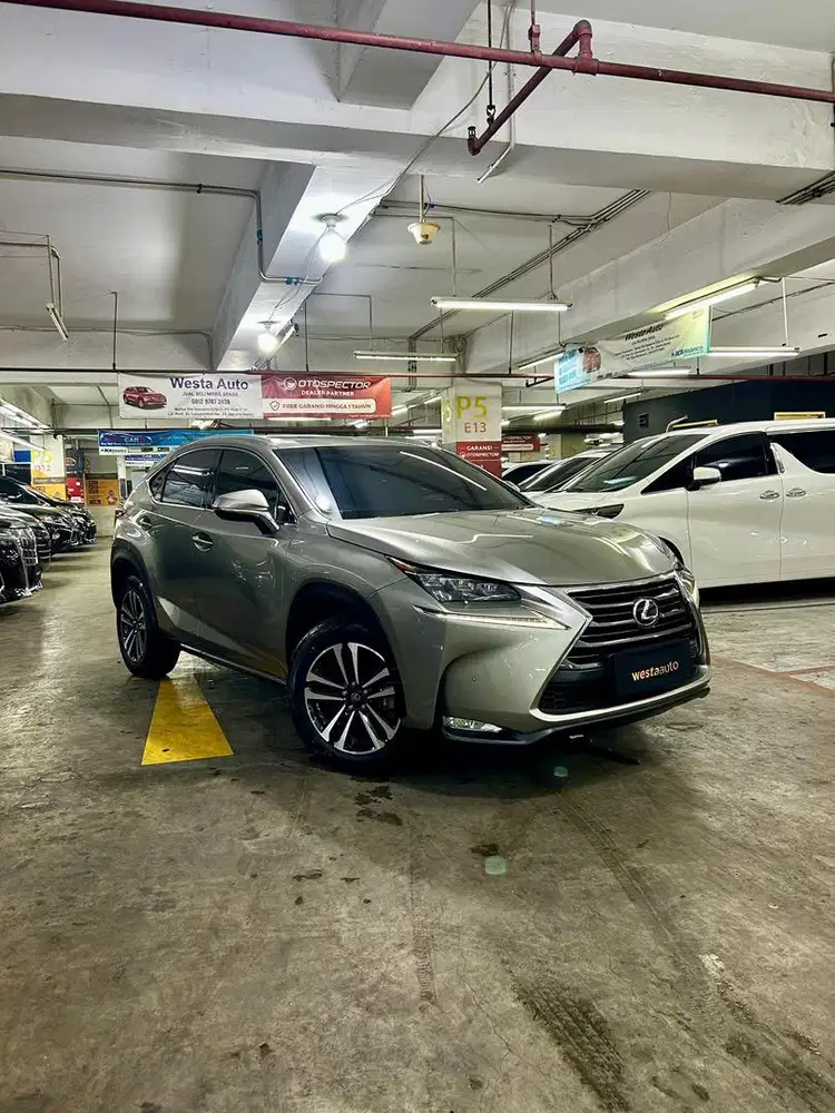 Low KM Lexus NX200t Luxury 2015 NX 200 RX 2016
