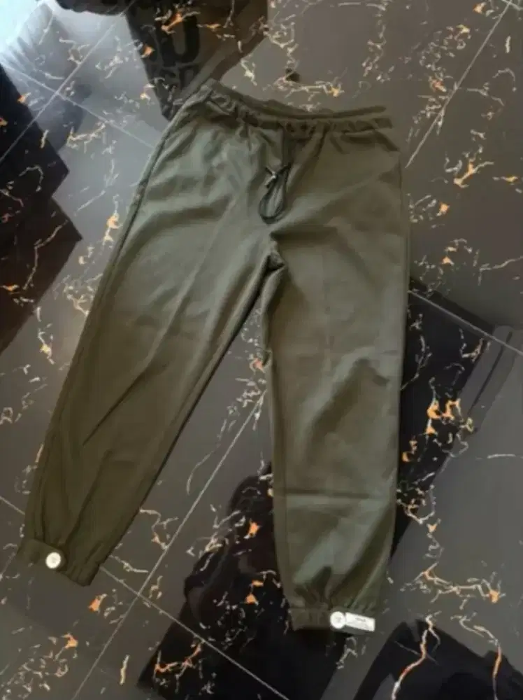 Preloved Celana Sweetpants Jogger Unisex