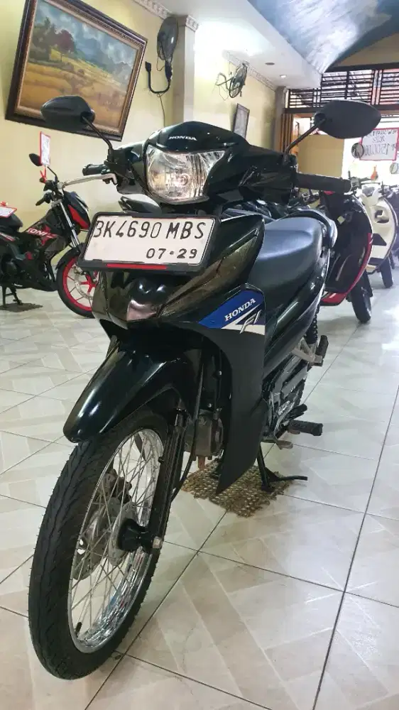 Revo Fit F1 SW 2024 Cantik Super Irit-Odomtr 7.000 KM-plaza motor