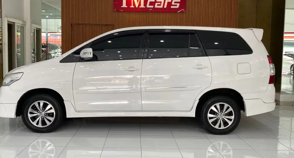 Toyota Kijang Innova 2015 Bensin