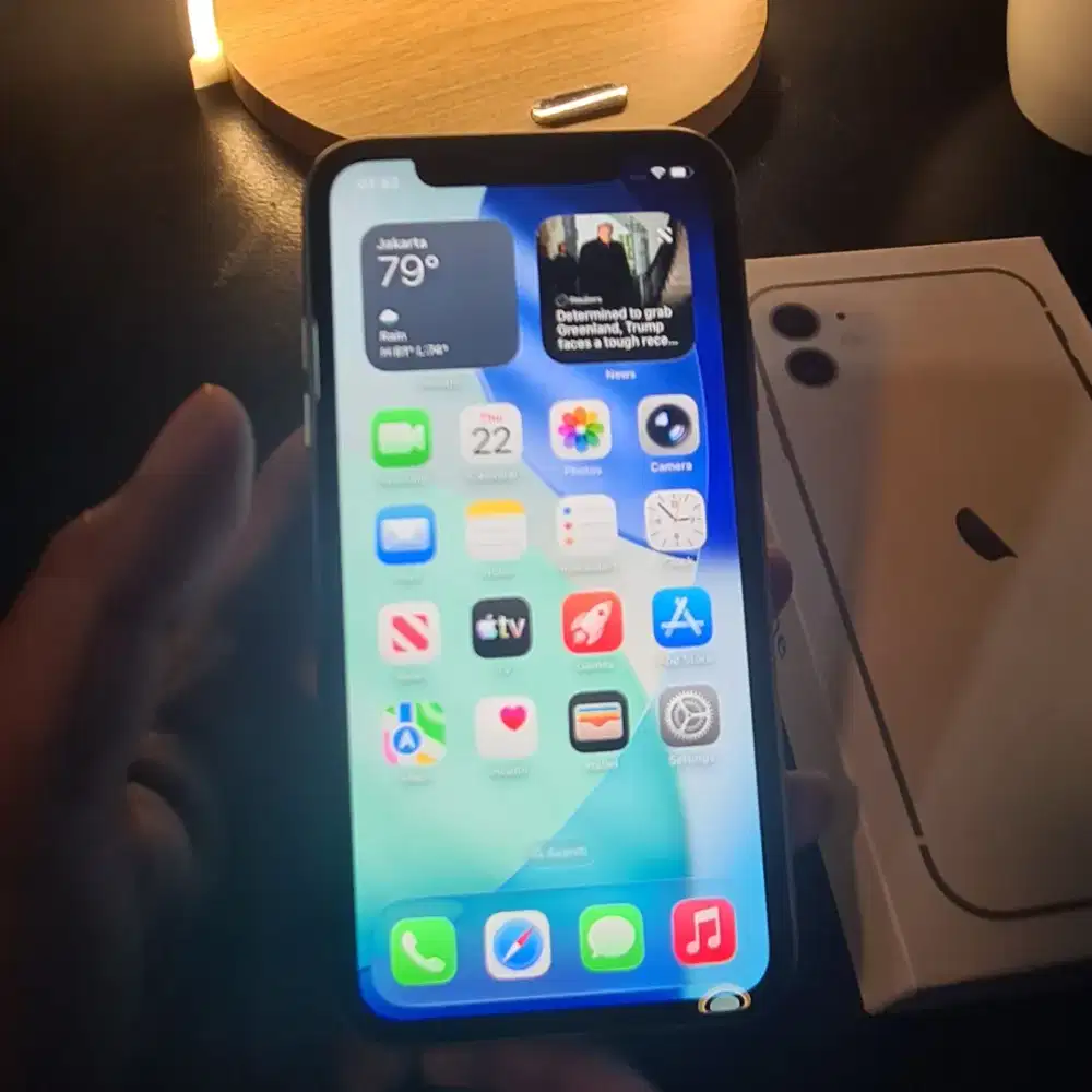 iPhone 11 64GB Fullset Mulus Resmi