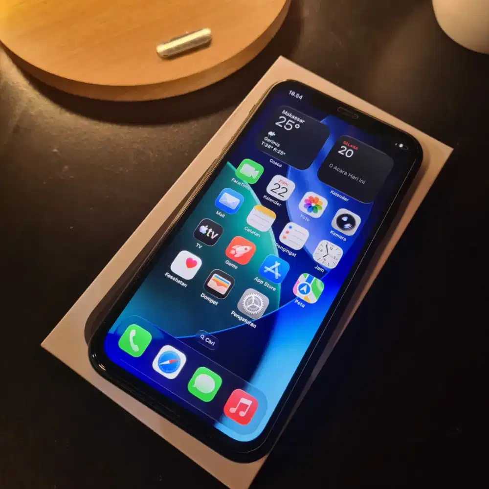 Iphone 11 128GB Fullset Resmi Pernah ganti lcd