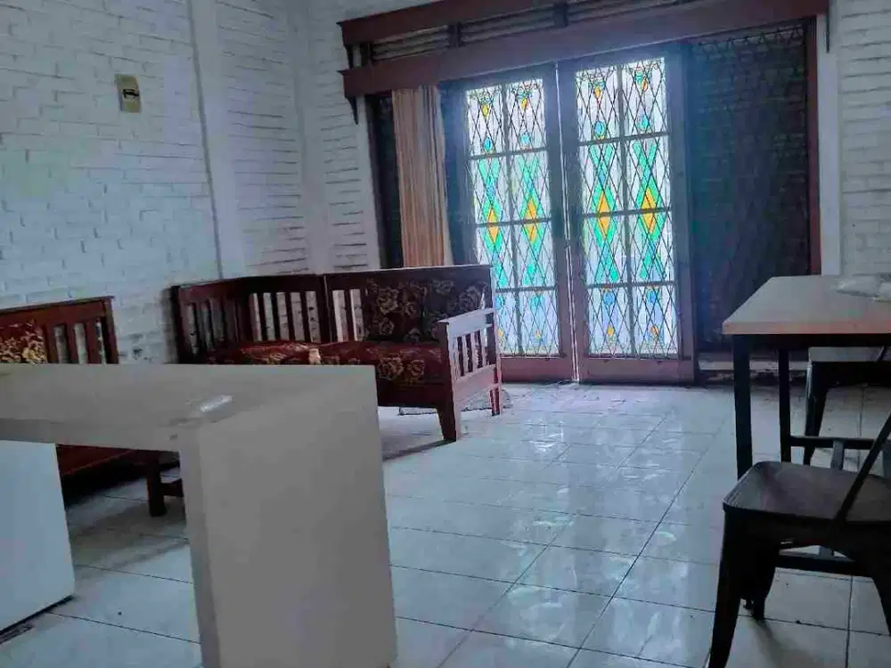 TENGAH KOTA DEKAT TOL BUAHBATU HARGA 98JT/THN NEGO