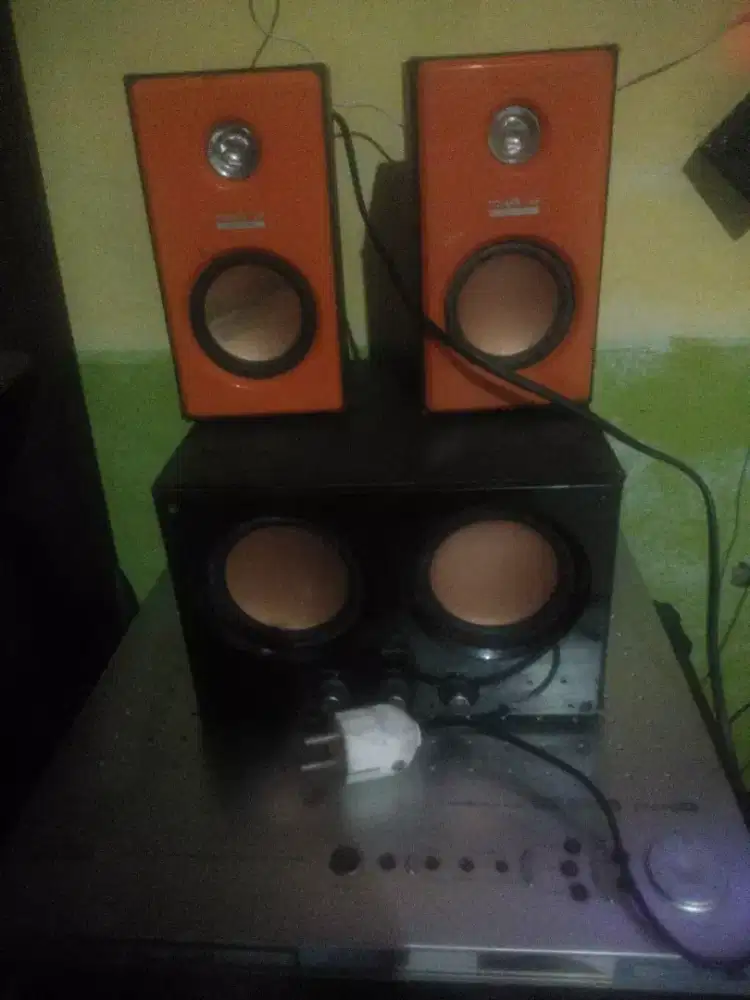 Jual  aktif Subwoofer Power Up