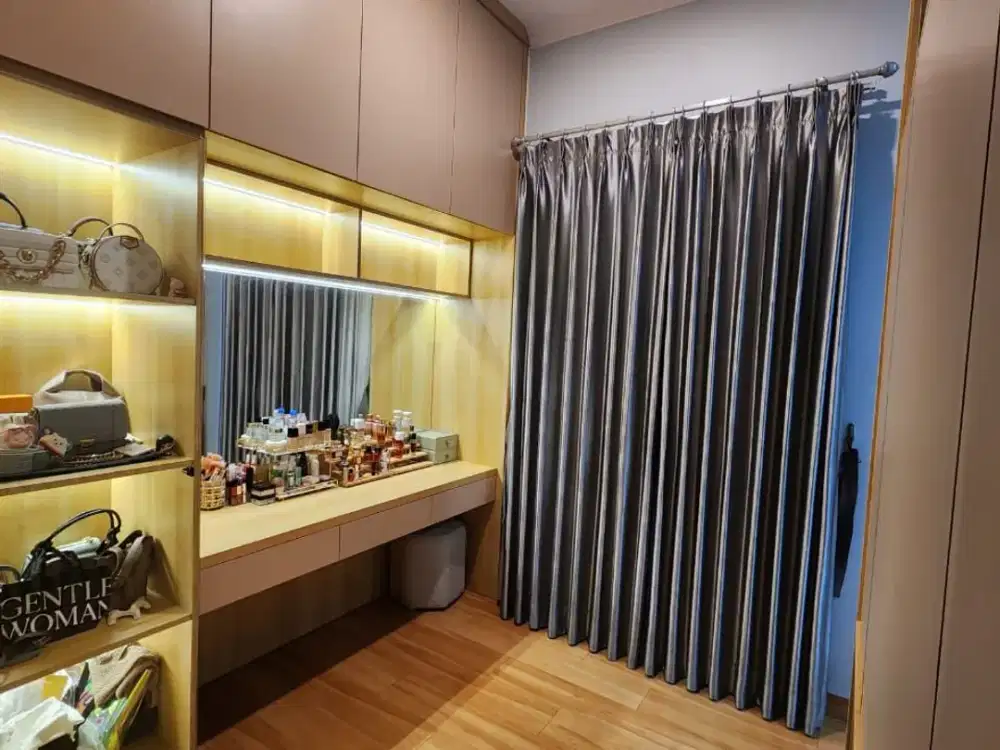 Rumah 2 Lantai Full Renovasi Sektor 1E Gading Serpong BSD City Tangerang Banten TKALS