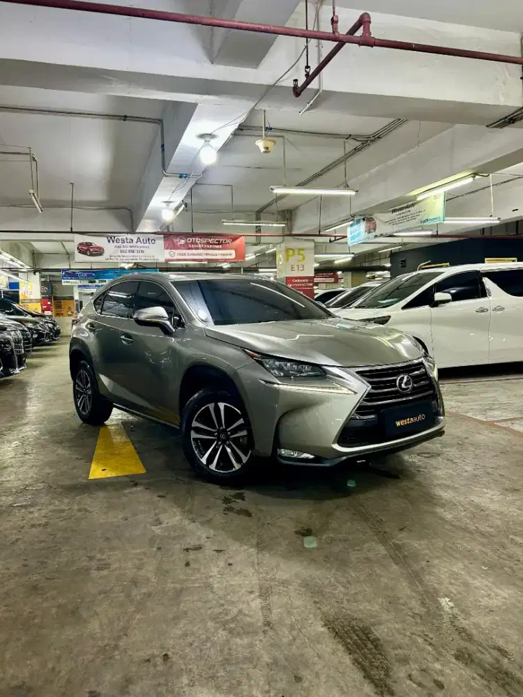Low KM Lexus NX200t Luxury 2015 NX 200 RX 2016