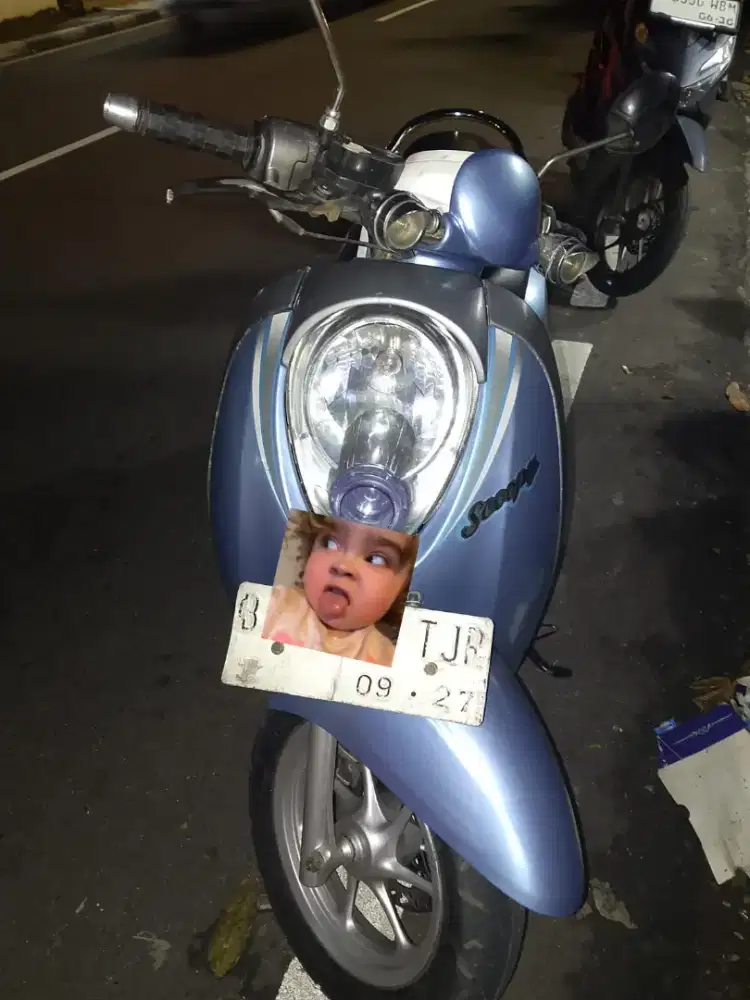 Scoopy 2011, BPKB+STNK faktur a/b