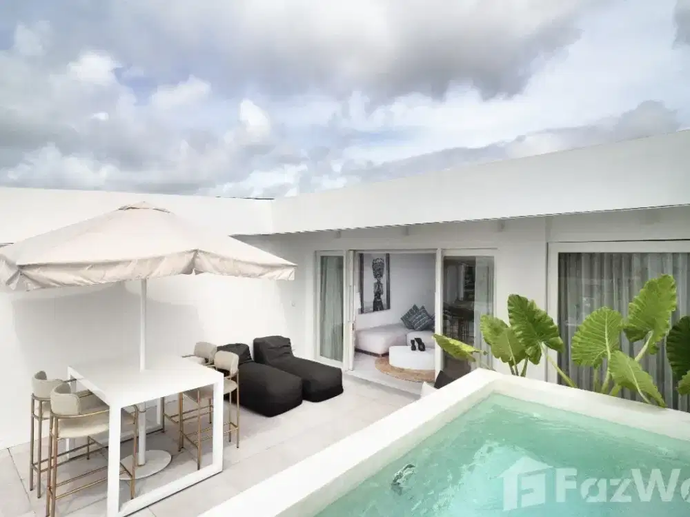 Ocean View Sky Pool 2BR Penthouse in Berawa, Private Rooftop