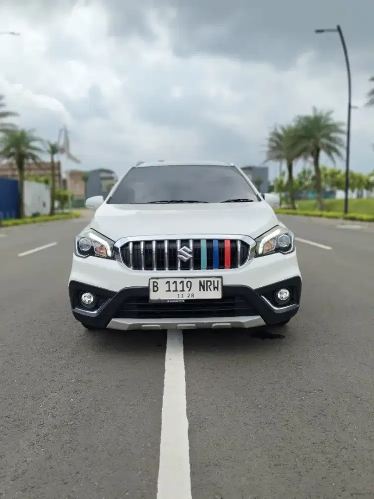 ANGS DI 4 JT AN! SUZUKI S-CROSS 2018