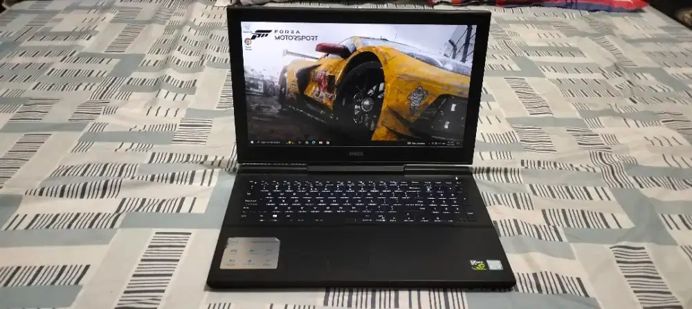 Dell Inspiron 15 7000 GAMING