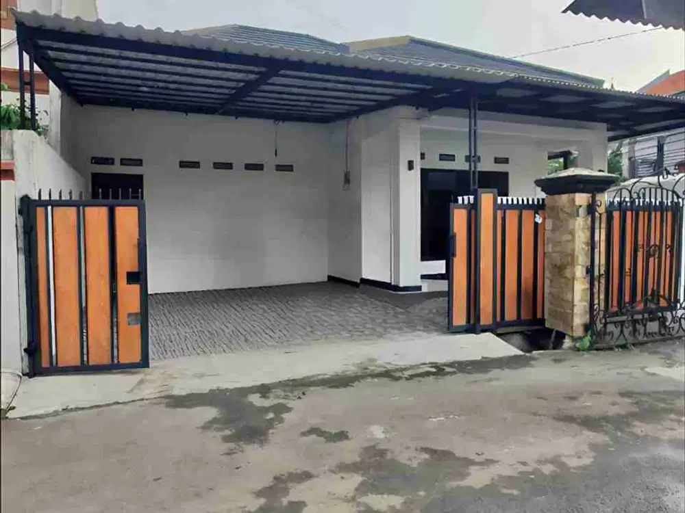 DIJUAL RUMAH 1 LANTAI SEMI FURNISHED HOEK SIAP HUNI DI REMPOA DEKAT KAMPUS UIN