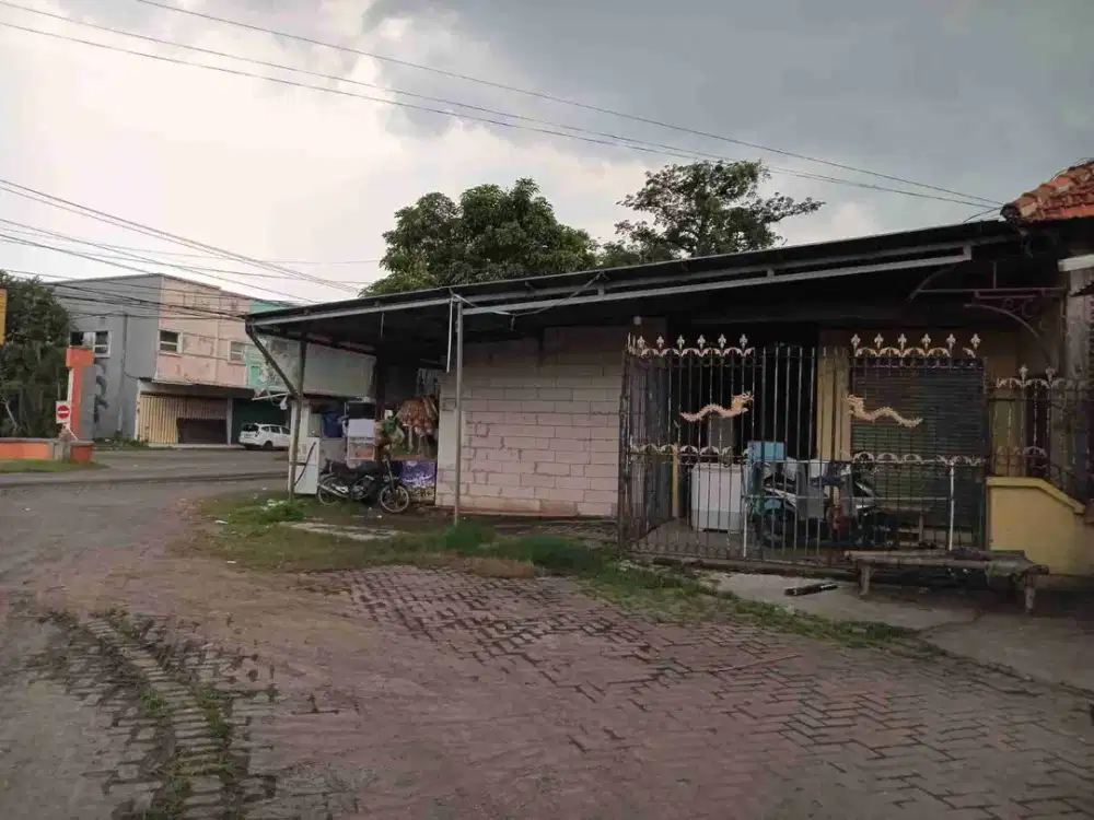 DIJUAL RUMAH 
PERUM GRIYA MULYA BLOK AAC NO 01
KEL. : KALIPECABEAN
KEC  : CANDI
KAB  : SIDOARJO