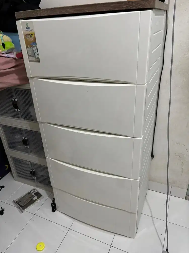 Lemari pakaian plastik OLYMPLAST odc modern lemari plastik