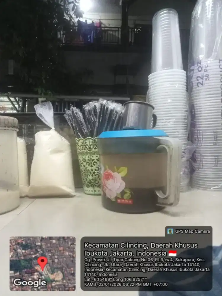 Dibutuhkan karyawan jualan es teh solo