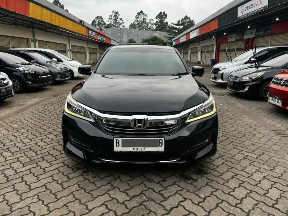 HONDA ACCORD VTIL AT 2017