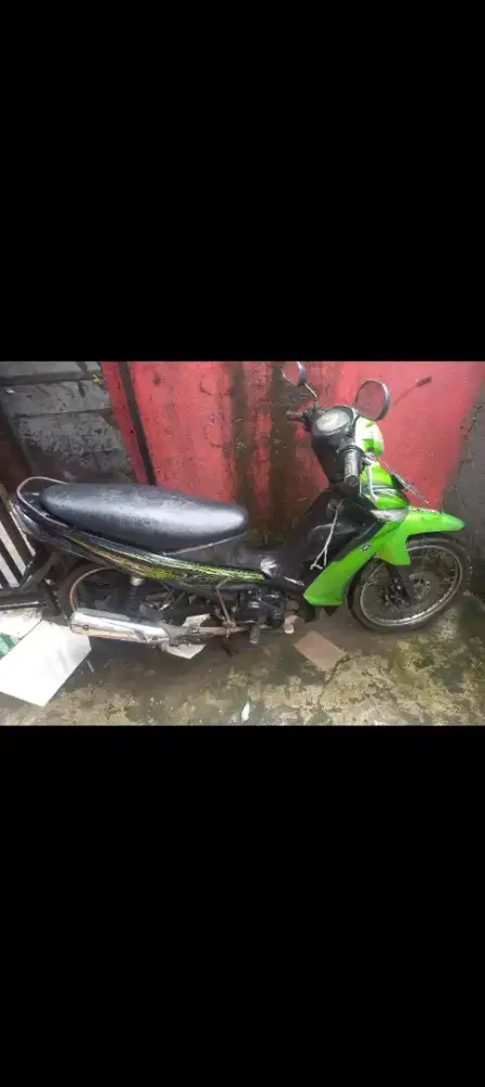 Di jual vega zr warna hijau pemakaian pribadi